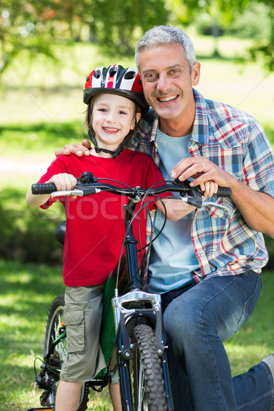 Stock fotó: Boldog · kicsi · fiú · bicikli · apa · napos · idő