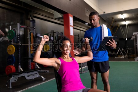 Stock foto: Lächelnd · weiblichen · Volleyball · Spieler · stehen