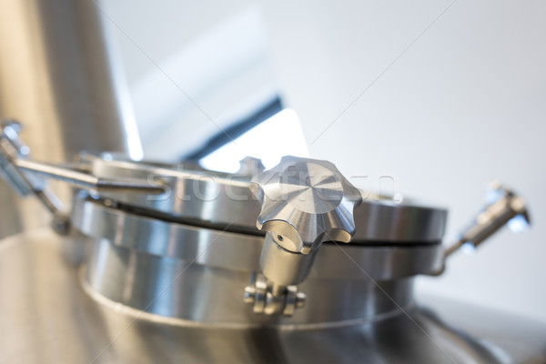 [[stock_photo]]: Distillerie · brasserie · technologie · industrie · usine