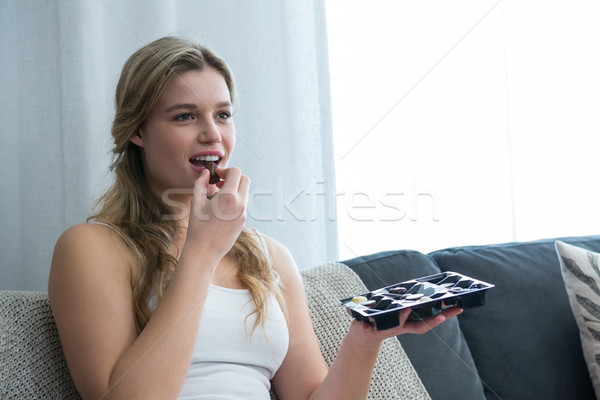 Nő eszik nappali otthon ház boldog Stock fotó © wavebreak_media