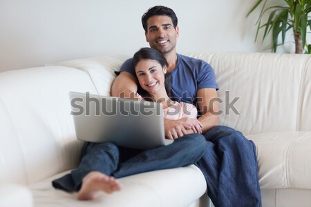 çift izlerken film dizüstü bilgisayar oturma odası film Stok fotoğraf © wavebreak_media
