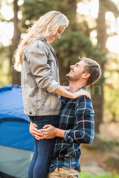 Foto stock: Jóvenes · feliz · sonriendo · compañera