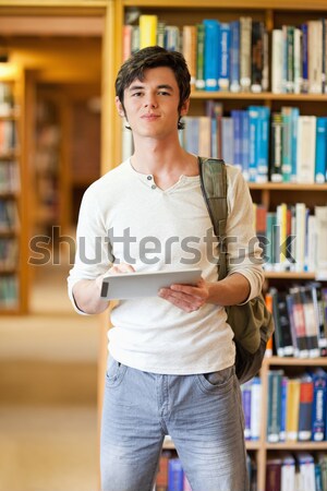 Maturité étudiant étudier bibliothèque Université femme [[stock_photo]] © wavebreak_media