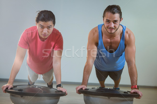 Férfiak portré boldog nő férfi fitnessz Stock fotó © wavebreak_media