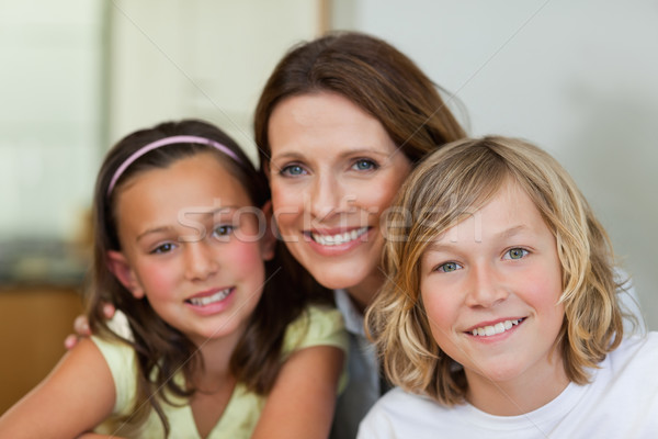 Stockfoto: Glimlachend · moeder · kinderen · familie · glimlach · liefde