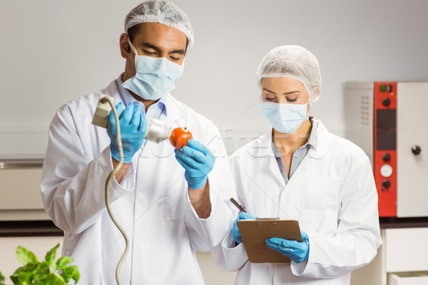 Alimentaire scientifique appareil poivre Université homme [[stock_photo]] © wavebreak_media