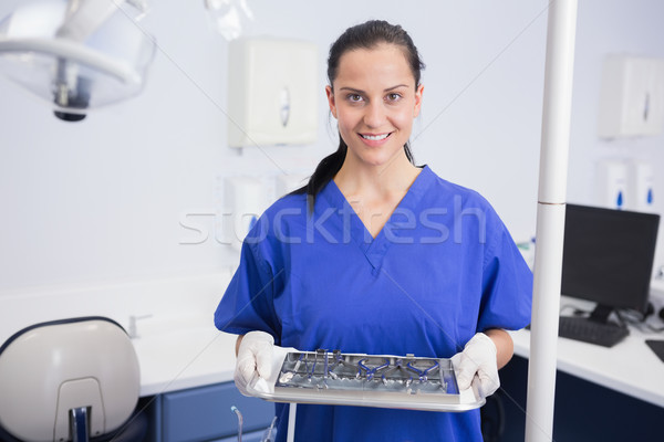 Portré mosolyog fogorvos tart tálca felszerlés Stock fotó © wavebreak_media