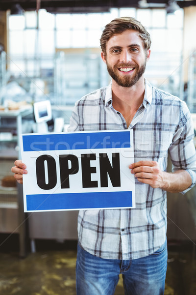 Stockfoto: Cafe · eigenaar · glimlachend · camera