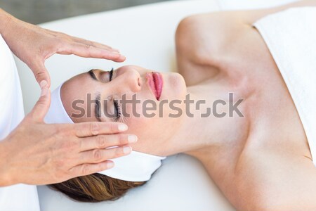 женщину шее массаж медицинской служба человека Сток-фото © wavebreak_media