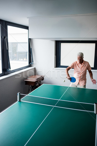 Senior giocare ping pong casa uomo Foto d'archivio © wavebreak_media