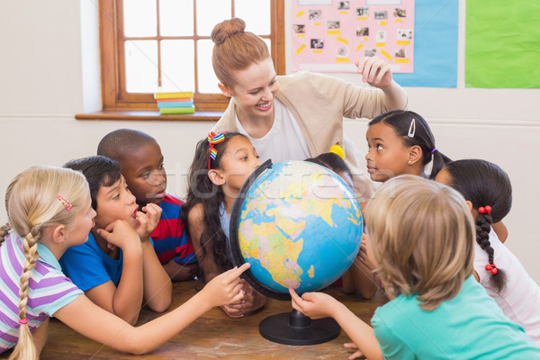 Stock foto: Cute · Schüler · Lehrer · Klassenzimmer · Welt · Grundschule