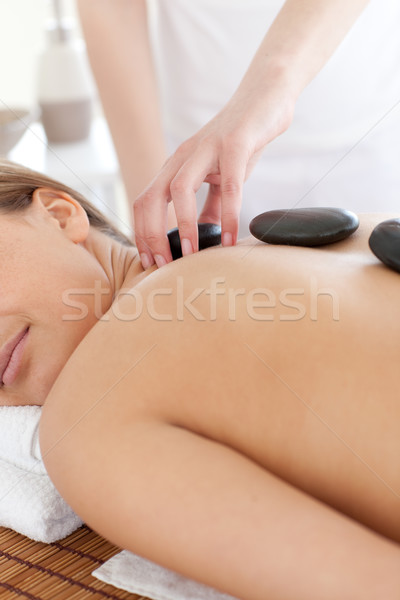 Zachwycony kobieta relaks masażu tabeli biały Zdjęcia stock © wavebreak_media