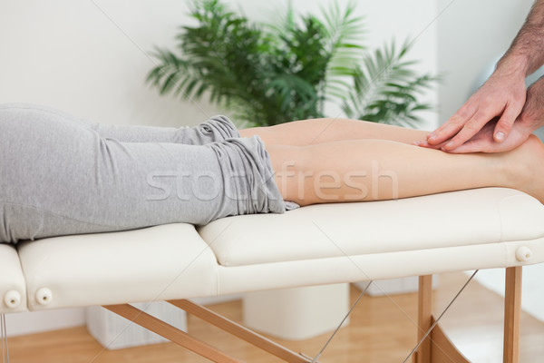 üzenetküldés lábak nő szoba kezek orvosi Stock fotó © wavebreak_media