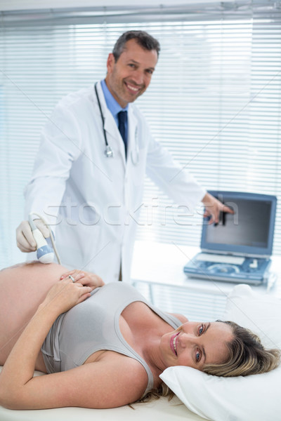 Kobieta w ciąży ultradźwięk leczenie szpitala kobieta lekarza Zdjęcia stock © wavebreak_media