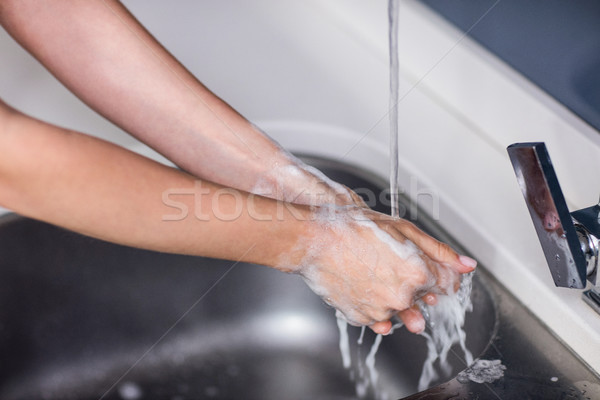 Afbeelding vrouw handen water hand home Stockfoto © wavebreak_media