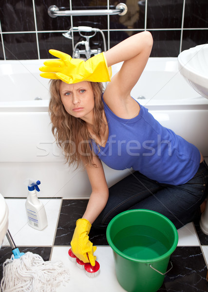 Kimerült nő fürdőszoba ül föld fürdőkád Stock fotó © wavebreak_media