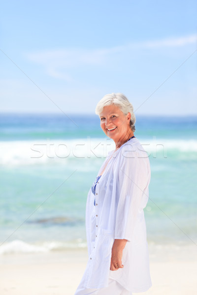 肖像 高級 女子 海灘 快樂 沙 商業照片 © wavebreak_media