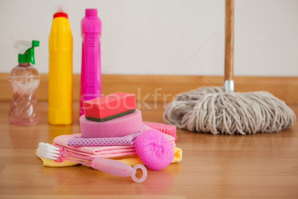 [[stock_photo]]: Nettoyage · équipement · maison