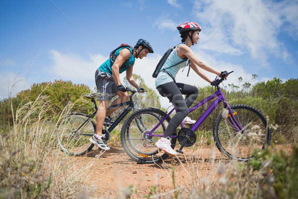 спортивный пару Горный велосипед вид сбоку велосипедов осуществлять Сток-фото © wavebreak_media
