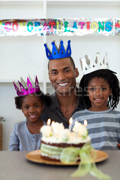 [[stock_photo]]: Joyeux · père · enfants · célébrer · anniversaire · maison