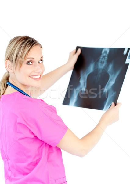 Stok fotoğraf: Ciddi · kadın · doktor · bakıyor · xray · beyaz