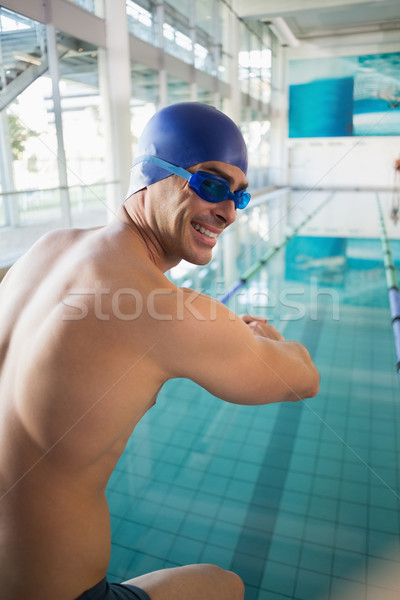 Retrato sin camisa piscina ocio centro Foto stock © wavebreak_media