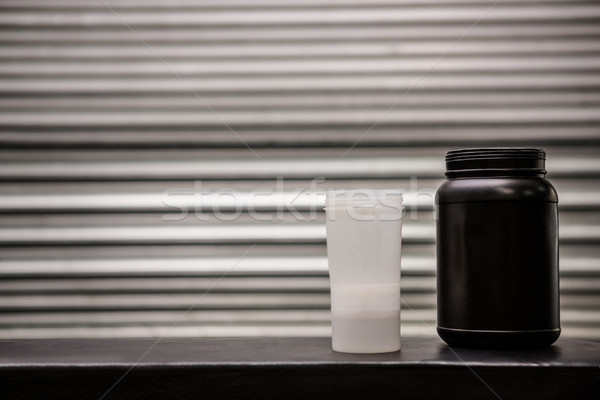 Proteina praf bea crossfit sală de gimnastică Imagine de stoc © wavebreak_media