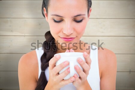 Mujer blanco taza pared compuesto digital Foto stock © wavebreak_media