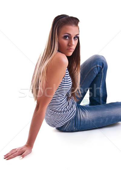 Jeune femme studio fille sourire heureux mode [[stock_photo]] © weecy