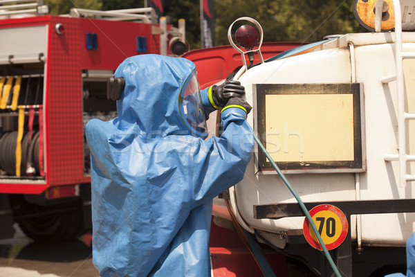 Simulation chemischen Unfall Straße Anzug arbeiten Stock foto © wellphoto