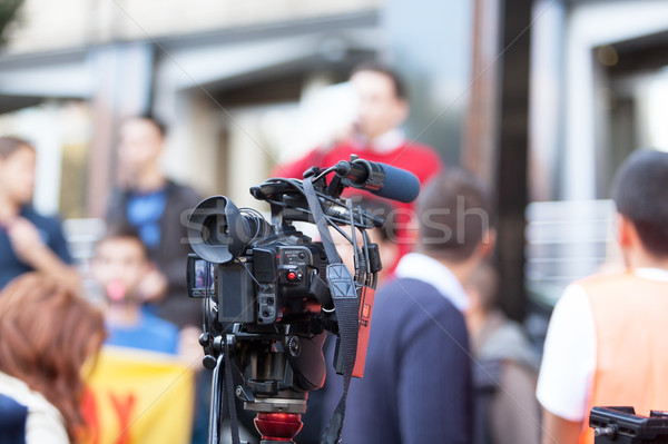 Protesta público demostración calle cámara de vídeo tecnología Foto stock © wellphoto