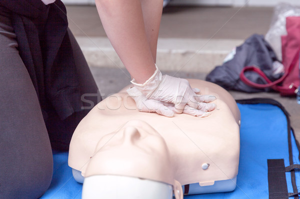 Prim ajutor paramedic pregătire educaţie medicină Imagine de stoc © wellphoto