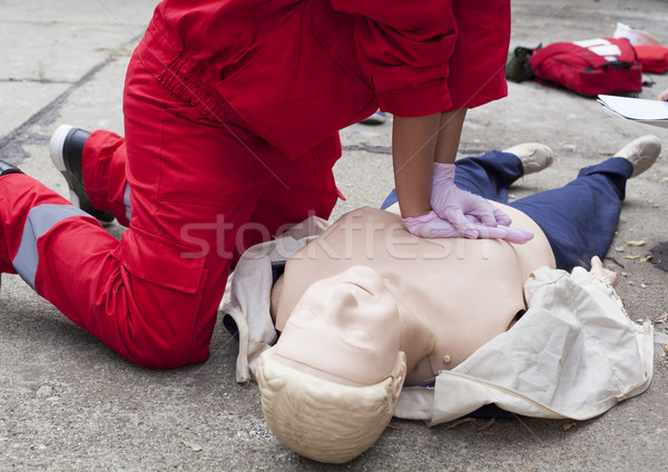 Prim ajutor paramedic mână educaţie medicină Imagine de stoc © wellphoto