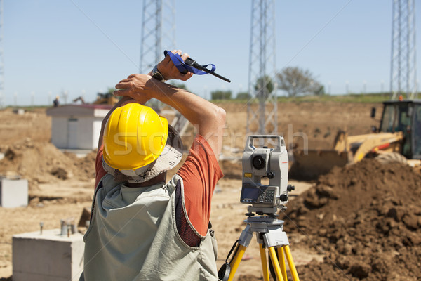 [[stock_photo]]: Bâtiment · technologie · casque · ingénieur · sécurité