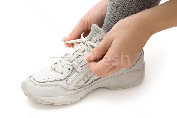 Stock fotó: Fut · cipő · nő · futócipők · fehér · kezek