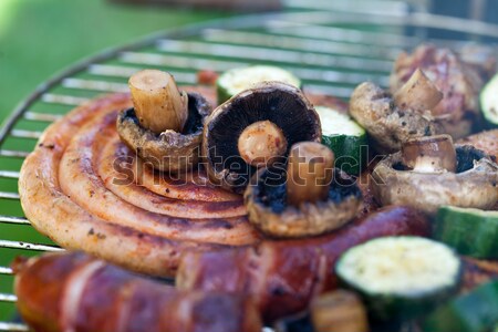 Grill mięso z grilla grill strony ogród Zdjęcia stock © wjarek