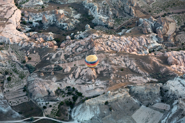 Turistik uçuş balon gündoğumu sevmek Stok fotoğraf © wjarek