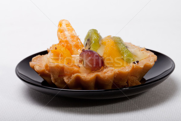 Sweet gâteau fruits isolé blanche alimentaire [[stock_photo]] © wjarek