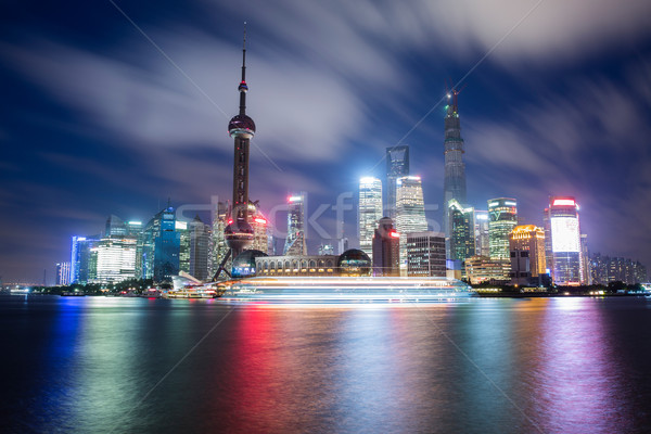 Sanghaj sziluett éjszaka városkép gyönyörű város Stock fotó © wxin