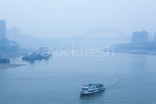 Brücke Fluss schwierig Nebel Dunst Straße Stock foto © wxin