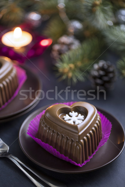 Csokoládé szív torta fehér hópehely új Stock fotó © x3mwoman
