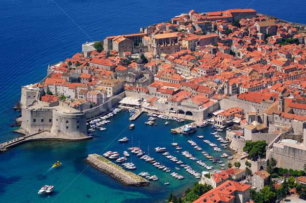 Istoric orasul vechi dubrovnik Croatia peninsula mare Imagine de stoc © Xantana