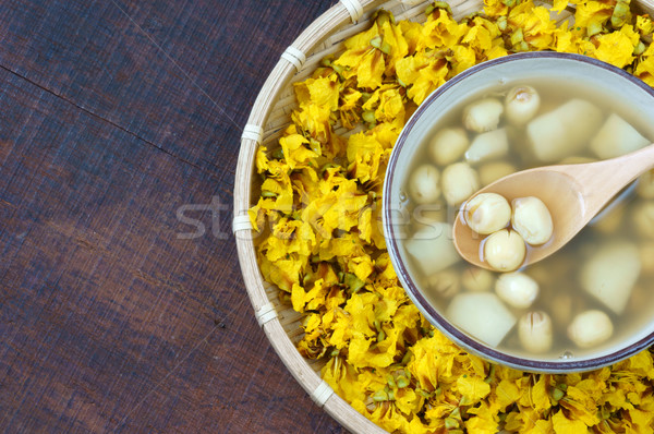 Vietnamese food, sweet lotus seed gruel Stock photo © xuanhuongho