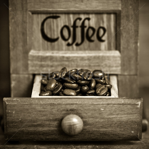 Vintage koffie molen houten sepia achtergrond Stockfoto © Yaruta