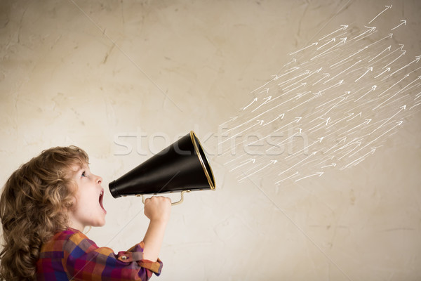 Foto stock: Comunicación · nino · vintage · megáfono · nina