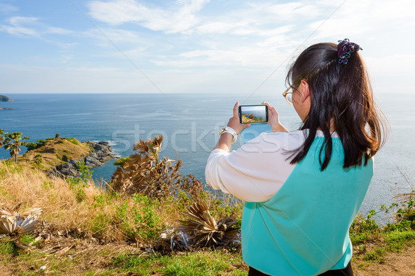 女性 写真 スマートフォン 女性 観光 ストックフォト © Yongkiet