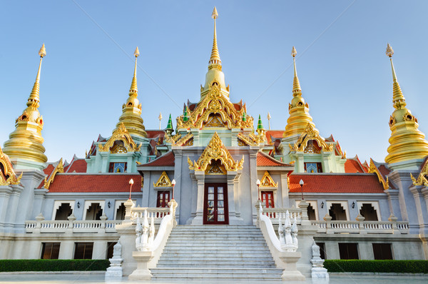 Hermosa dorado pagoda famoso prohibir arte Foto stock © Yongkiet
