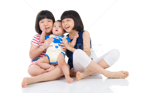 ストックフォト: アジア · 子供 · 姉妹 · 演奏 · 弟 · 階