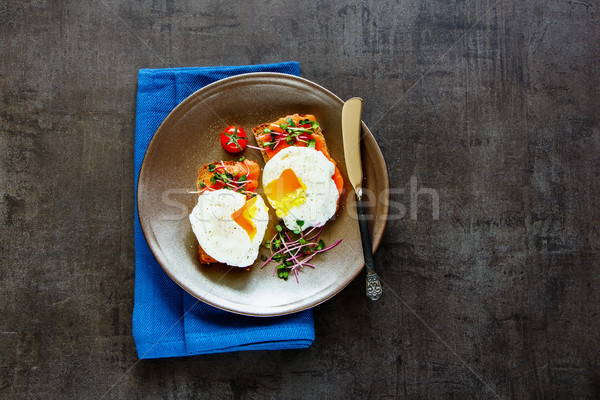 Zdjęcia stock: Wędzony · łosoś · zrównoważony · śniadanie · obiad · tablicy · mikro