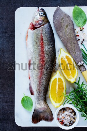 彩虹 鱒魚 新鮮 整個 大理石 商業照片 © YuliyaGontar